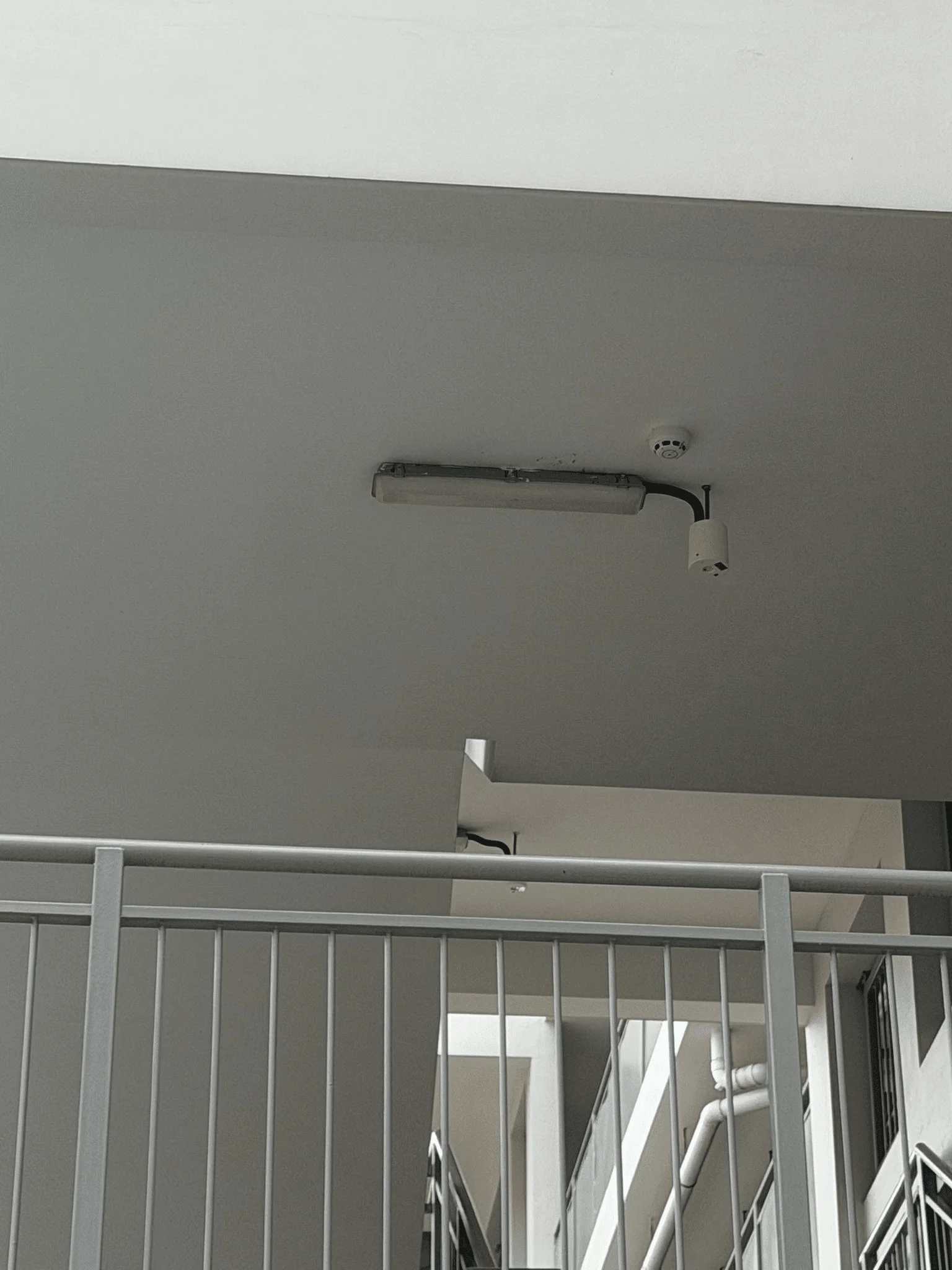 Merdivenler için 2ft tri-proof LED armatür