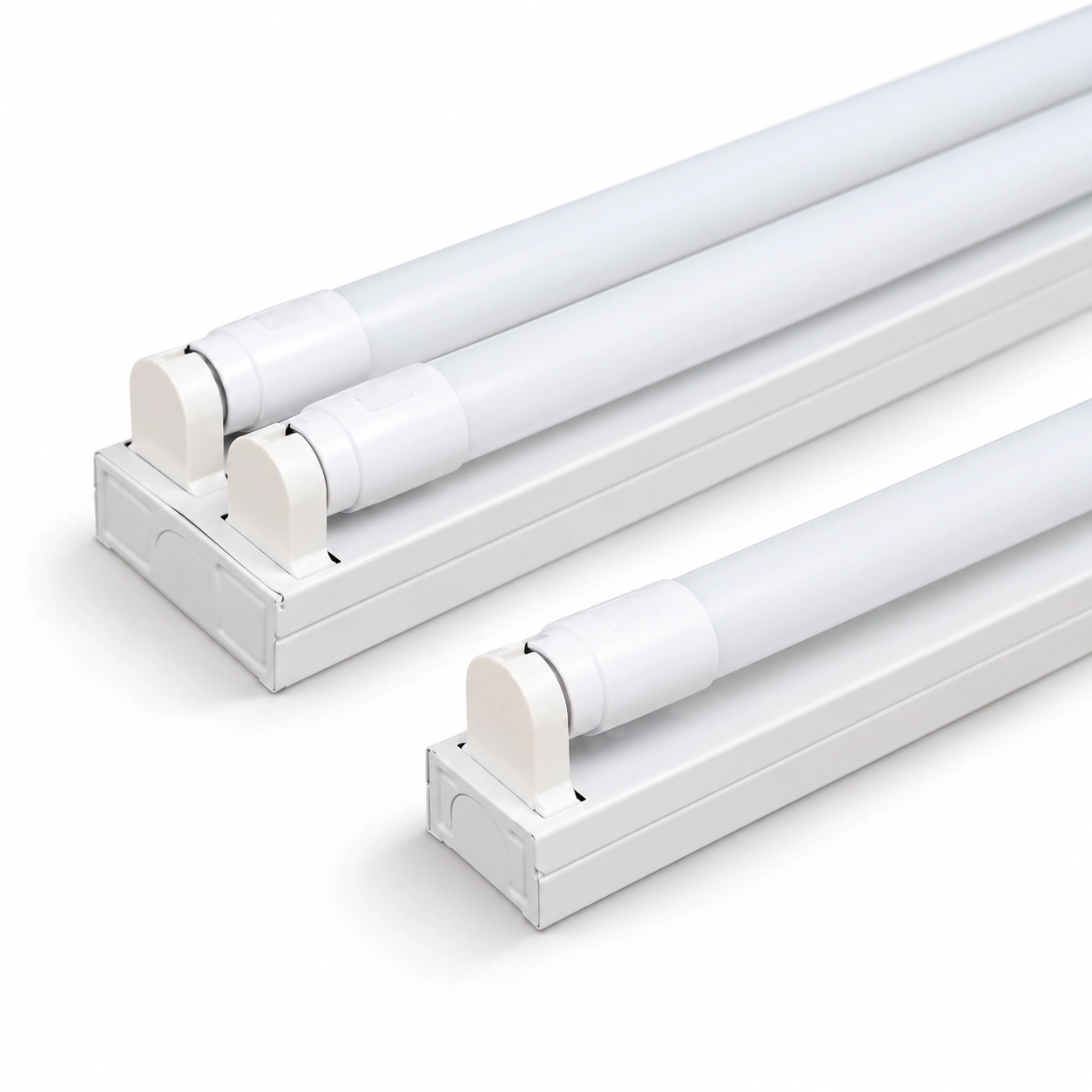 2400 mm’ye kadar değiştirilebilir T8 tüplü armatürler