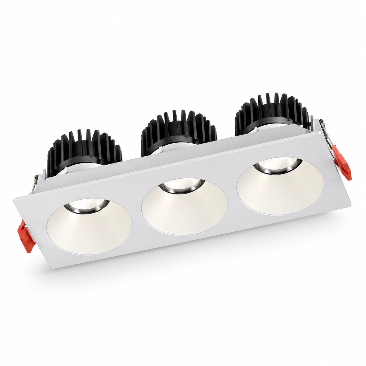 Yönlendirilebilir üçlü spot