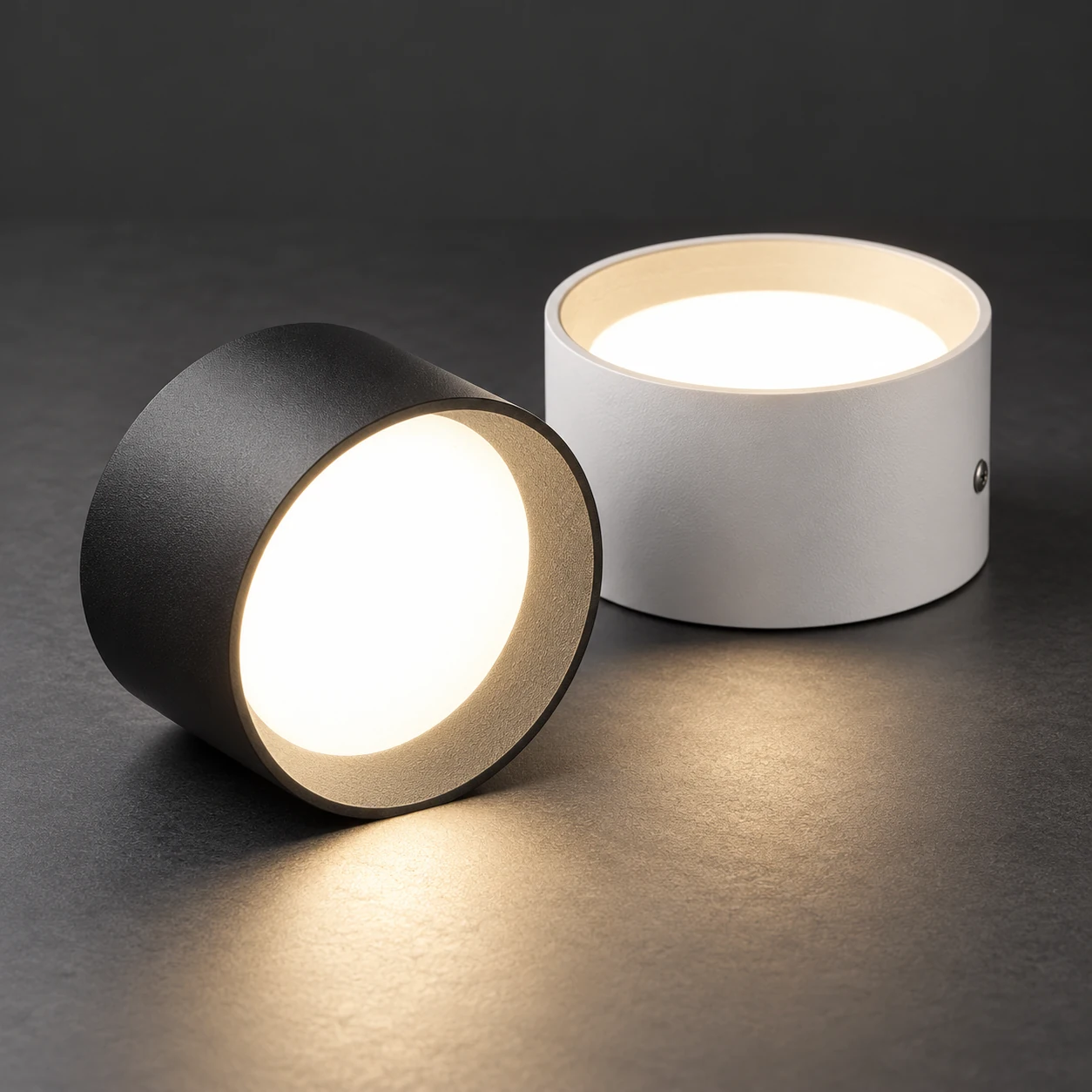 Sarkıt seçeneği bulunan silindirik downlight